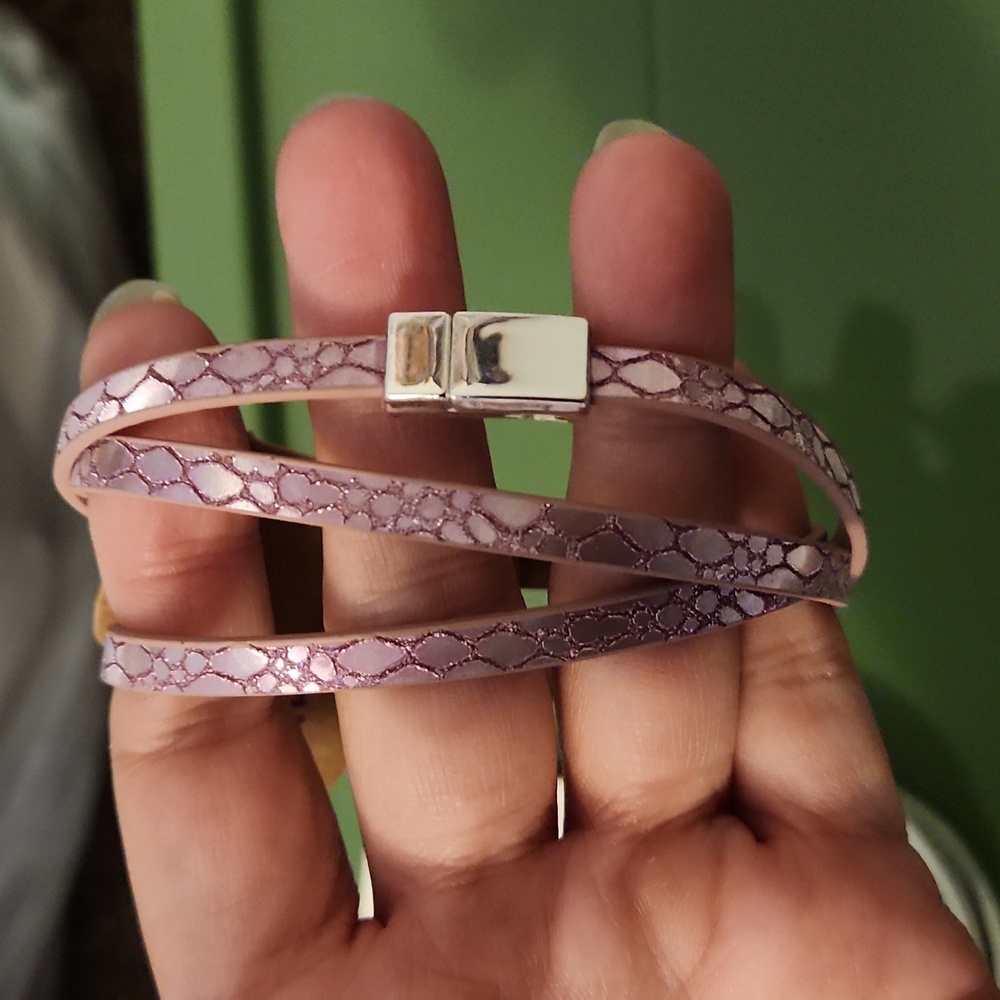 5/$12 Jewelry Magnetic Wrap Around Pink Glitter Snake Print Bracelet